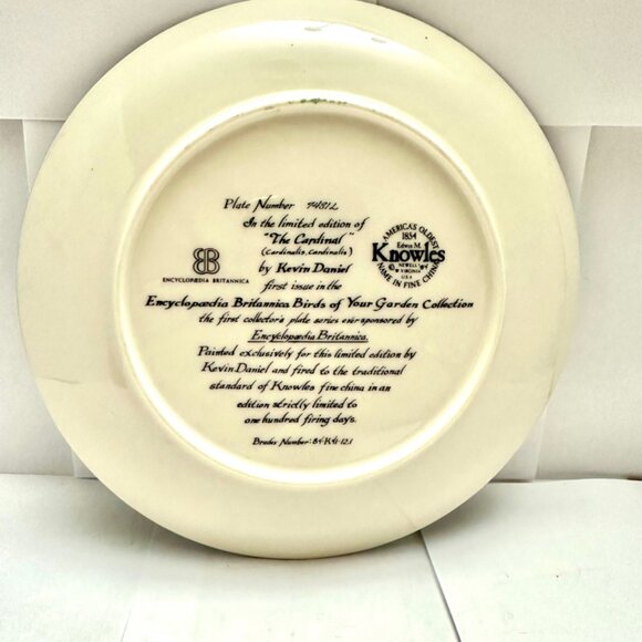 Vintage Knowles Plate Birds Of Your Garden, The Cardinal, 8.5 - Picture 2 of 4